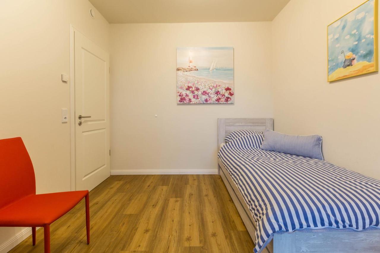 Ferienwohnung Buesumperle Rot Exteriör bild